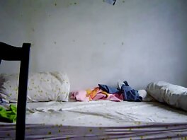 Tuhma ilmaiset pornoelokuvat bbw pupu eliza viehättää rotko itsensä päällä kaksi kovaa kukot